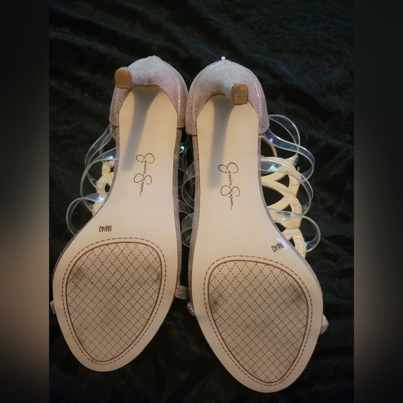 Jessica Simpson Silver Stiletto Heels - Picture 5 of 5